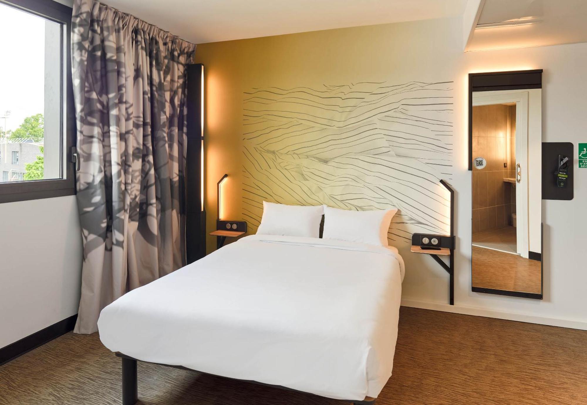 B&B Hotel Paris Clichy-Sous-Bois 3 Etoiles מראה חיצוני תמונה